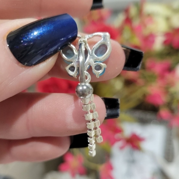 CUSTOM BELLY RING PIERCING. BLUE CRYSTAL 🦋 BUTTERFLY W RHINESTONES. + IN PURPLE - Picture 3 of 4